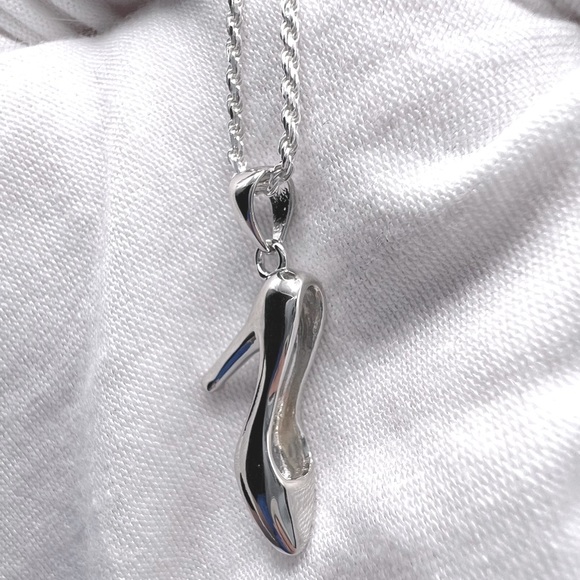 .925 Sterling Silver High Heel Shoe Necklace - Picture 10 of 17